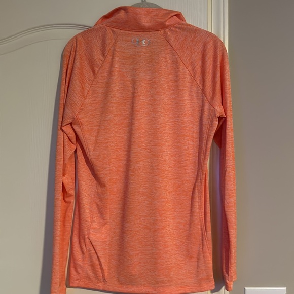 NWT Women's Under Armour Tech™ Twist ½ Zip Top Size M - Picture 3 of 3